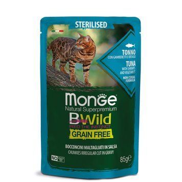 Беззерновий вологий корм Monge BWild Sterilised з тунцем та креветками для котів, 85 г. Купуйте онлайн преміальний холістик раціон для стерилізованих улюбленців.